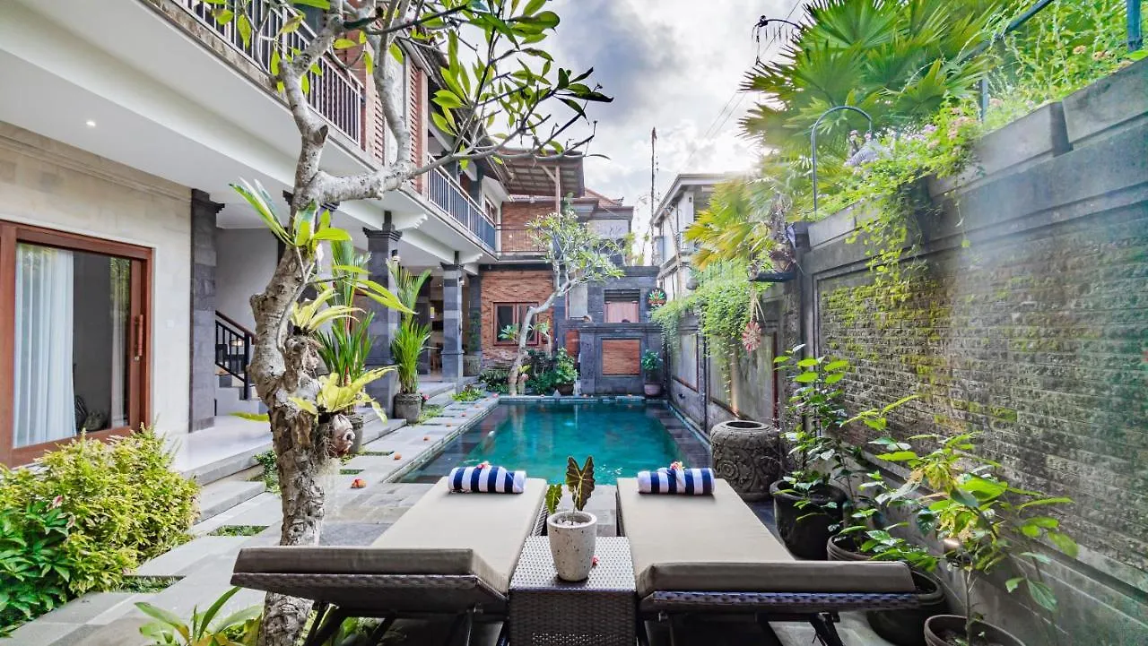 Ayu Sari Guesthouse By Mahaputra Убуд